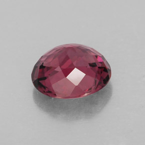 Granada rodolita vermelho natural 1,38ct, corte oval, VVS