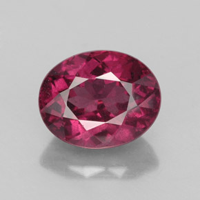 Granada rodolita vermelho natural 2,82ct, corte oval, VS-SI