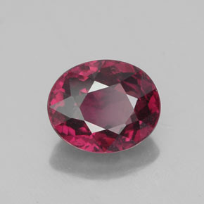 Granada rodolita vermelho natural 2,35ct, corte oval, VS