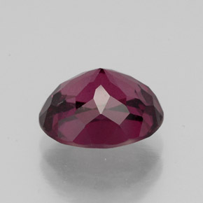 Granada rodolita vermelho natural 3,00ct, corte oval, VS