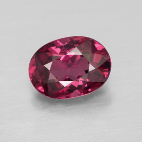 Granada rodolita vermelho natural 1,94ct, corte oval, VVS-VS