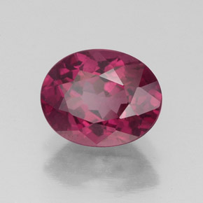 Granada rodolita vermelho natural 1,95ct, corte oval, VS