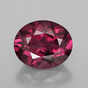 Granada rodolita vermelho natural 1,77ct, corte oval, VS-SI