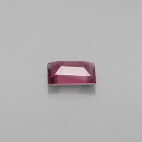 Granada rodolita vermelho natural 0,70ct, baguete, VS-SI