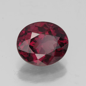 Granada rodolita vermelho natural 2,21ct, corte oval, VVS-VS