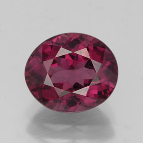 Granada rodolita vermelho natural 2,95ct, corte oval, VS