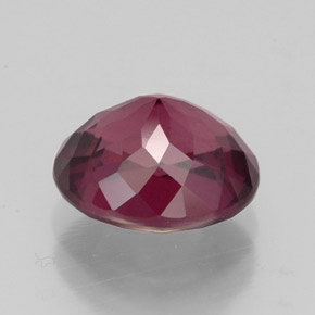 Granada rodolita vermelho natural 2,95ct, corte oval, VS