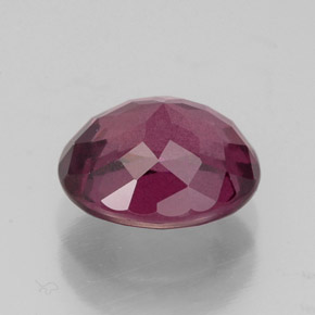 Granada rodolita vermelho natural 2,60ct, corte oval, VS