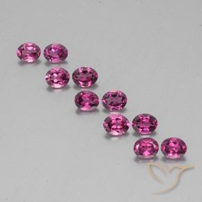 Pedras preciosas de Rodolita Granada roxo avermelhado natural de 3.79 ct, Corte Oval, VS