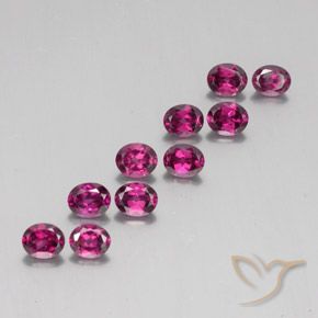 Pedras preciosas de Rodolita Granada roxo avermelhado natural de 4.97 ct, Corte Oval, VS