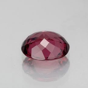 Granada rodolita vermelho natural 1,48ct, corte oval, VVS