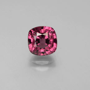 Granada rodolita vermelho natural 2,51ct, almofada cortada, VS