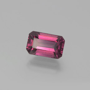 Granada rodolita vermelho natural 1,68ct, corte esmeralda, VS