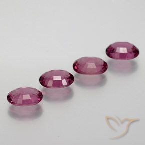 Pedras preciosas de rodolita granada roxo médio natural de 3.49 ct, oval, VS
