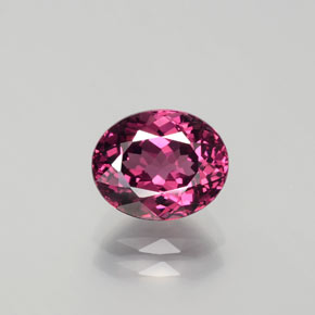 Granada rodolita vermelho natural 2,36ct, corte oval, VVS-VS