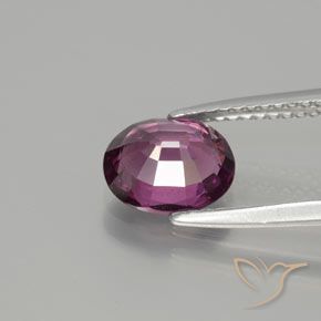 rodolita granada roxo avermelhado Natural 1.79ct, oval, VS