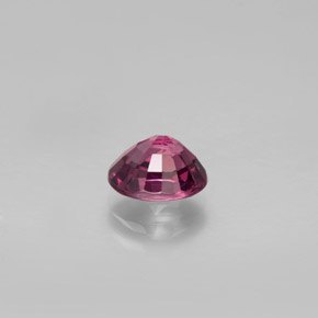 Granada rodolita vermelho natural 1,52ct, corte oval, VVS-VS
