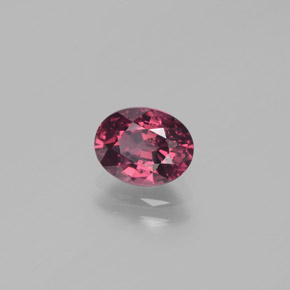 Granada rodolita roxo natural 1,49ct, corte oval, VS
