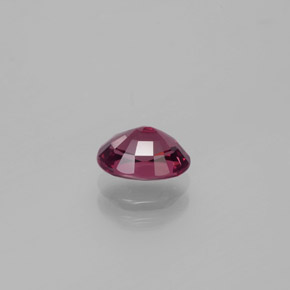 Granada rodolita roxo natural 1,49ct, corte oval, VS