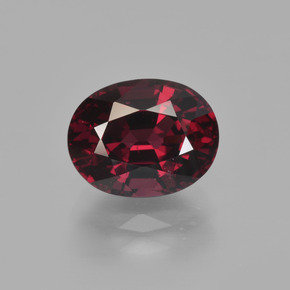 Granada rodolita vermelho natural 3,11ct, corte oval, VS