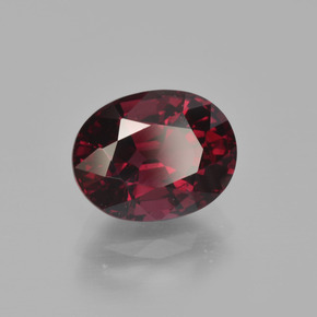 Granada rodolita vermelho natural 3,11ct, corte oval, VS