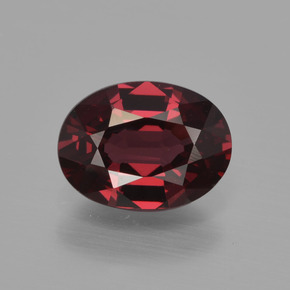 Granada rodolita vermelho natural 1,54ct, corte oval, VS
