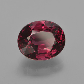 Granada rodolita vermelho natural 2,62ct, corte oval, VS