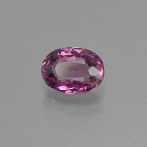 Granada rodolita vermelho natural 1,00ct, corte oval, VVS-VS