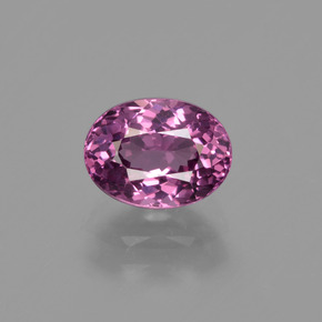 Granada rodolita vermelho natural 1,40ct, corte oval, VVS-VS