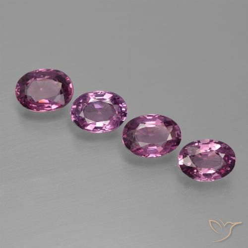 3.79ctw Natural Roxo profundo rodolita granada, oval, VVS-VS