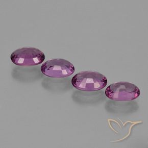 Pedras preciosas de rodolita granada Roxo profundo natural de 3.79 ct, oval, VVS-VS