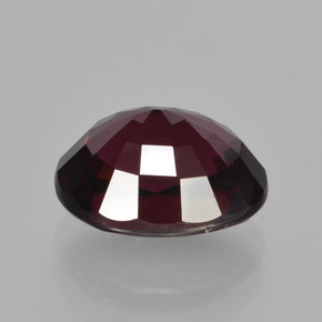 Granada rodolita vermelho natural 4,42ct, corte oval, VS