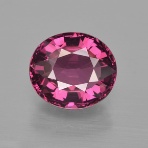 Granada rodolita vermelho natural 4,58ct, corte oval, VVS