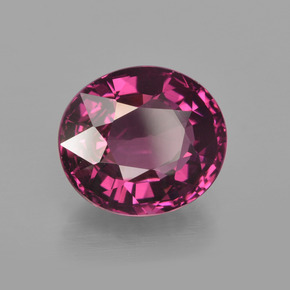 Granada rodolita vermelho natural 4,58ct, corte oval, VVS
