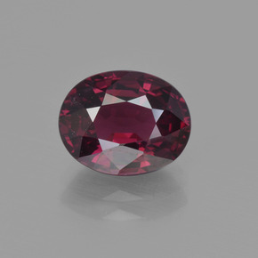 Granada rodolita vermelho natural 2,89ct, corte oval, VS