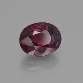 Granada rodolita vermelho natural 2,89ct, corte oval, VS
