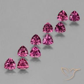 Pedras preciosas de rodolita granada Roxo médio-escuro natural de 5.15 ct, Trilhão, VS