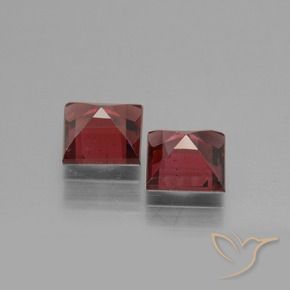 Pedras preciosas de rodolita granada Vinho Tinto Profundo natural de 1.61 ct, Quadrado, VS