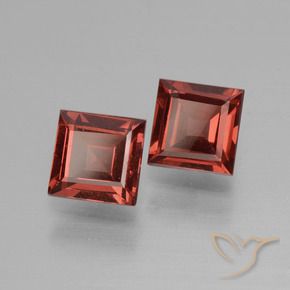 Pedras preciosas de rodolita granada Vermelho escuro natural de 1.36 ct, Quadrado, VS
