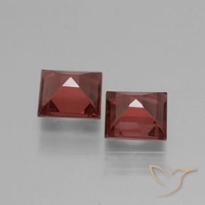 Pedras preciosas de rodolita granada Vermelho escuro natural de 1.36 ct, Quadrado, VS