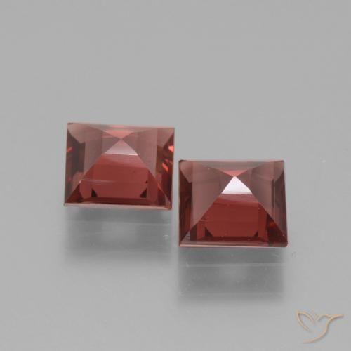 Pedras preciosas de rodolita granada vermelho médio natural de 1.36 ct, Quadrado, VS