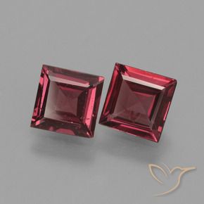 Pedras preciosas de rodolita granada Vermelho médio-escuro natural de 1.36 ct, Quadrado, VS