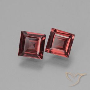Pedras preciosas de rodolita granada Vermelho escuro natural de 1.33 ct, Quadrado, VS