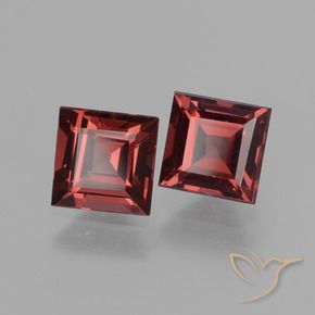 Pedras preciosas de rodolita granada vermelho médio natural de 1.70 ct, Quadrado, VVS-VS