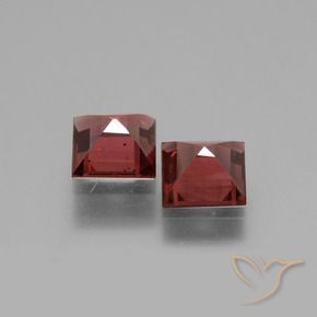 Pedras preciosas de rodolita granada Vinho Tinto Profundo natural de 1.41 ct, Quadrado, VS