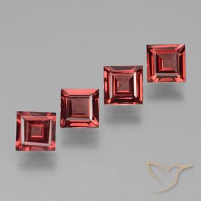 Pedras preciosas de rodolita granada vermelho médio natural de 2.62 ct, Quadrado, VS