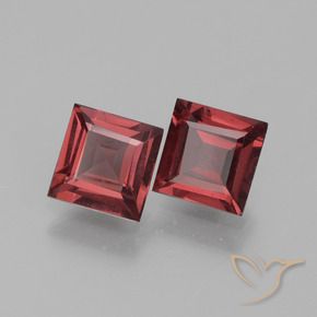 Pedras preciosas de rodolita granada Vinho Tinto Profundo natural de 1.37 ct, Quadrado, VS