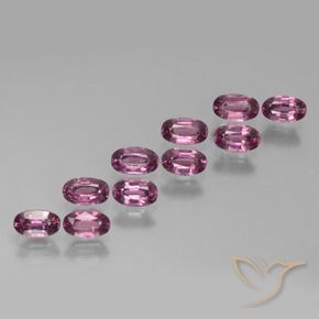 Pedras preciosas de rodolita granada roxo médio natural de 3.33 ct, oval, VS