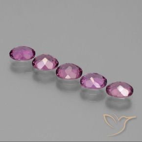 Pedras preciosas de rodolita granada roxo avermelhado natural de 2.93 ct, oval, VS