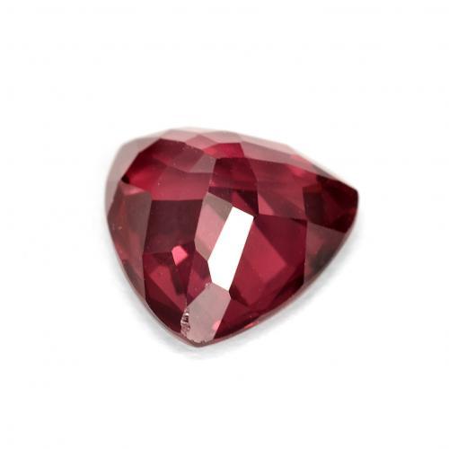 Granada rodolita vermelho natural 2,67ct, trillion, VS